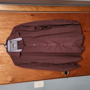 Vanheusen dress or casual button down shirt, color is maroon
